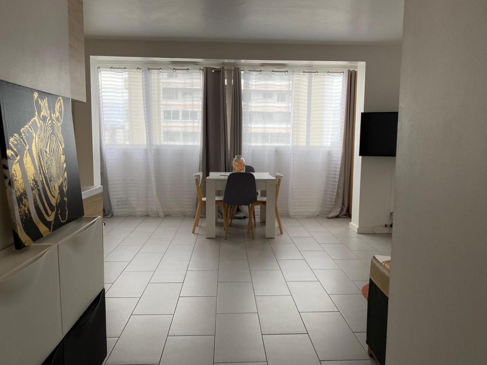 Appartement Aux Portes De Paris Créteil Exterior foto
